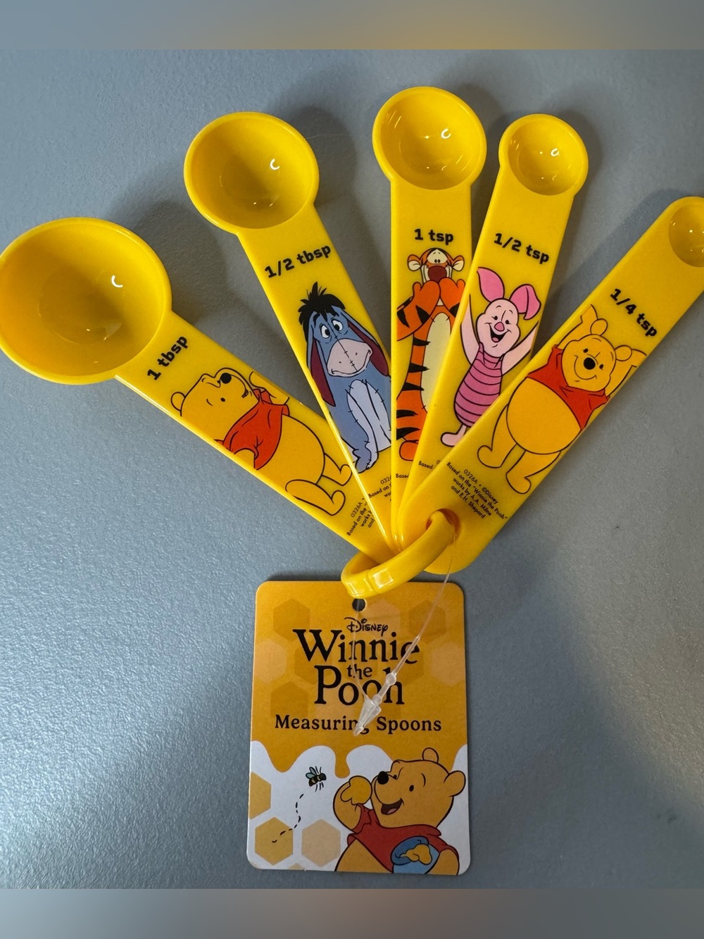 Disney Winnie the Pooh Yellow Character Measuring Spoon Set baking novelty kitch